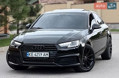 Седан Audi A4 2018 в Полтаве