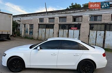 Седан Audi A4 2010 в Кам'янець-Подільському