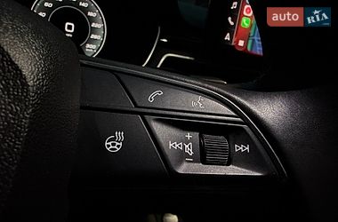 Седан Audi A4 2021 в Києві