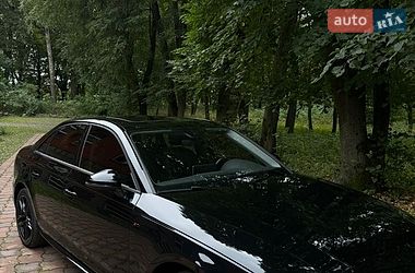 Седан Audi A4 2016 в Виннице