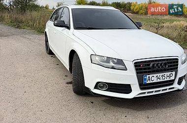 Универсал Audi A4 2010 в Нововолынске