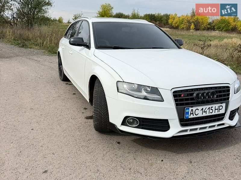Универсал Audi A4 2010 в Нововолынске