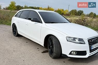 Универсал Audi A4 2010 в Нововолынске