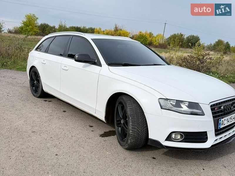 Универсал Audi A4 2010 в Нововолынске