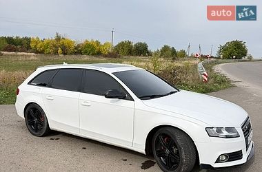Универсал Audi A4 2010 в Нововолынске