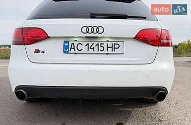 Универсал Audi A4 2010 в Нововолынске