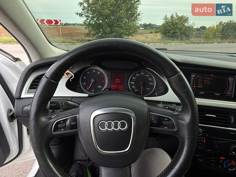 Универсал Audi A4 2010 в Нововолынске