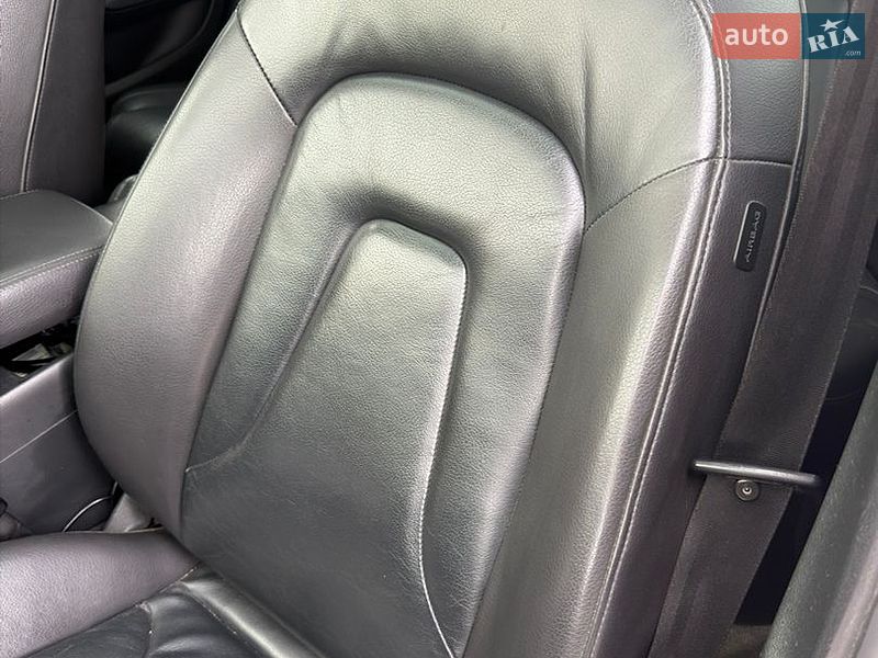 Универсал Audi A4 2010 в Нововолынске