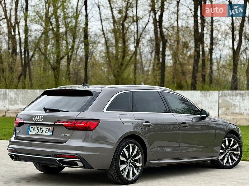 Універсал Audi A4 2022 в Луцьку