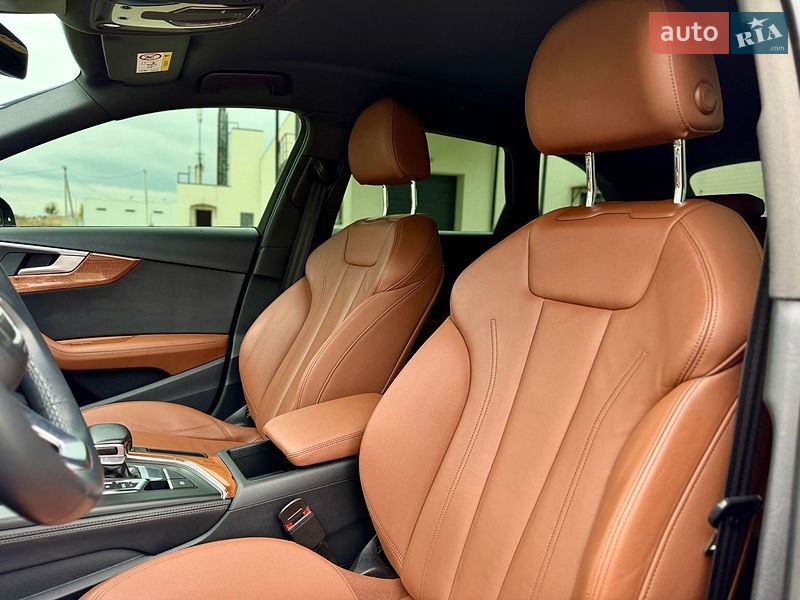 Універсал Audi A4 2022 в Луцьку