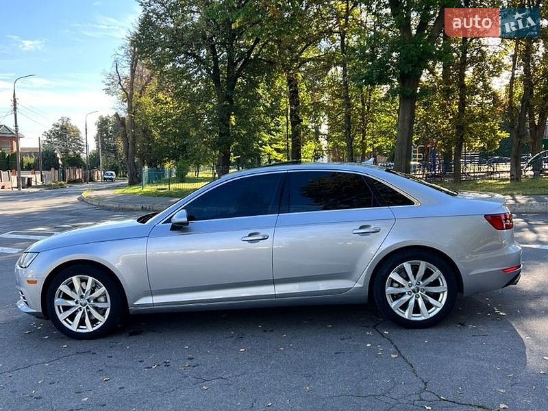 Седан Audi A4 2016 в Виннице