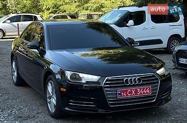 Седан Audi A4 2017 в Киеве