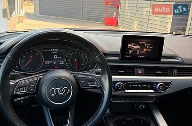 Седан Audi A4 2017 в Киеве