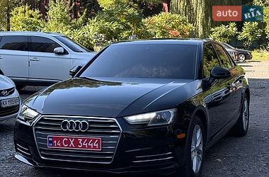 Седан Audi A4 2017 в Киеве