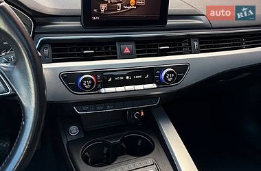 Седан Audi A4 2017 в Киеве