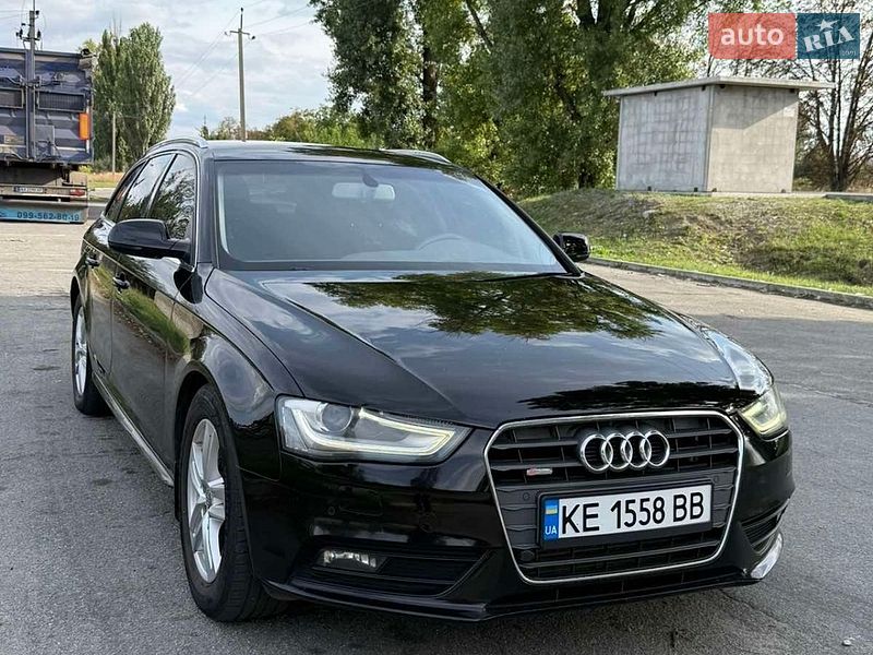 Універсал Audi A4 2012 в Дніпрі