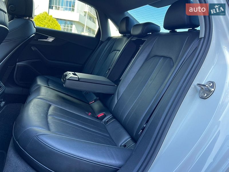 Седан Audi A4 2016 в Києві фото 42 Седан Audi A4 2016 в Києві