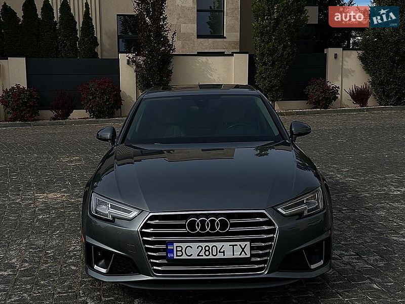 Audi A4 2019