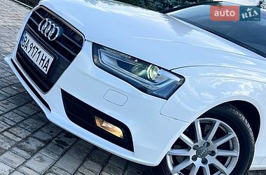Седан Audi A4 2012 в Софиевской Борщаговке