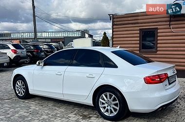 Седан Audi A4 2012 в Софиевской Борщаговке