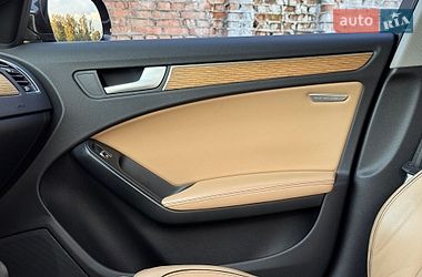 Седан Audi A4 2012 в Вінниці