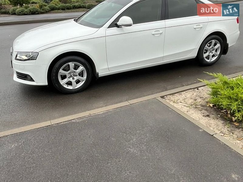 Седан Audi A4 2008 в Харькове