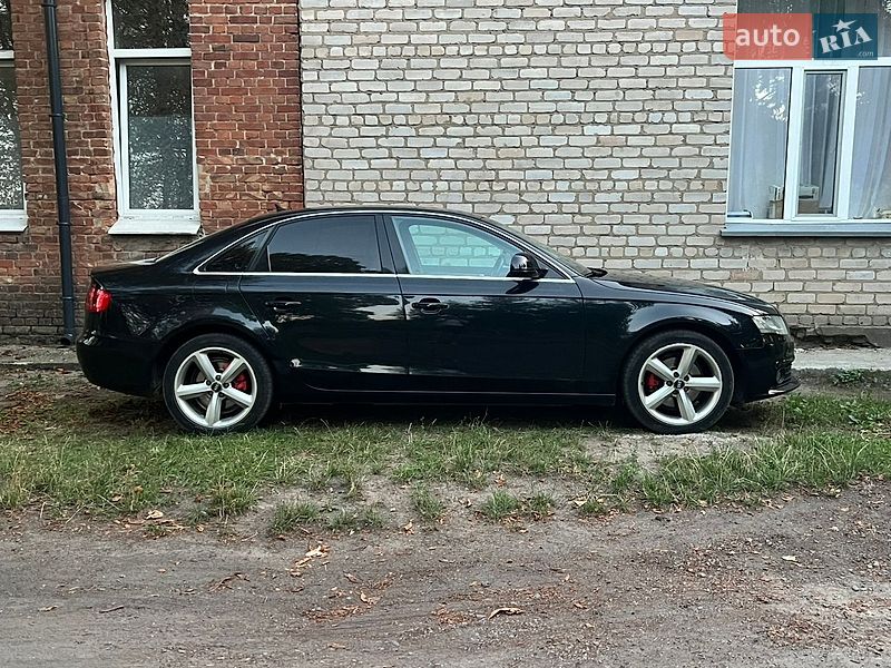 Седан Audi A4 2008 в Гайвороне