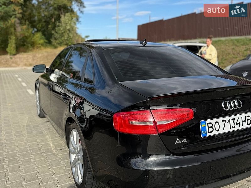 Седан Audi A4 2013 в Тернополі