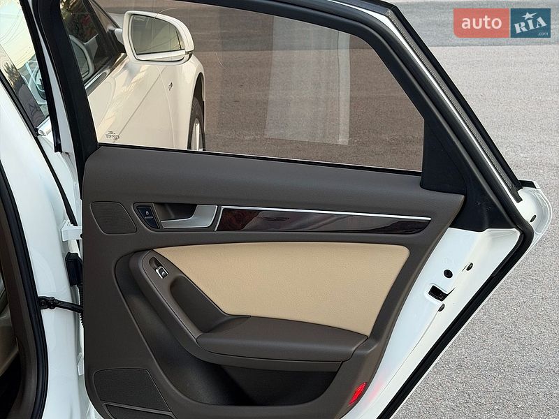 Седан Audi A4 2013 в Києві фото 38 Седан Audi A4 2013 в Києві
