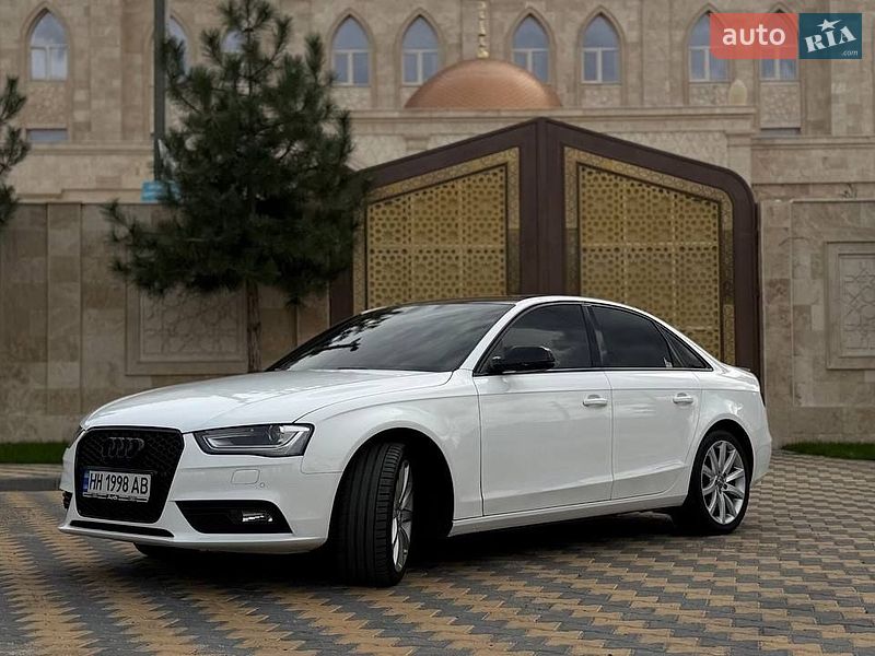 Audi A4 2015