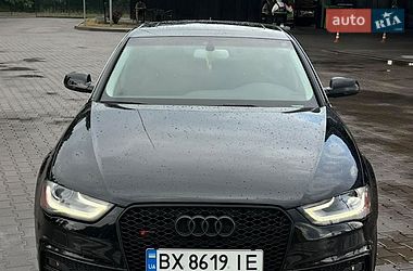 Седан Audi A4 2014 в Києві