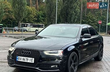 Седан Audi A4 2014 в Києві