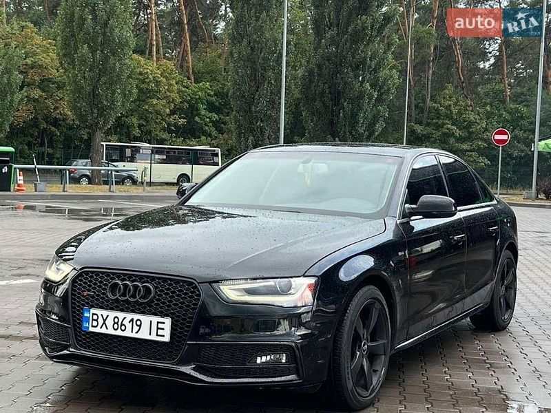 Седан Audi A4 2014 в Києві