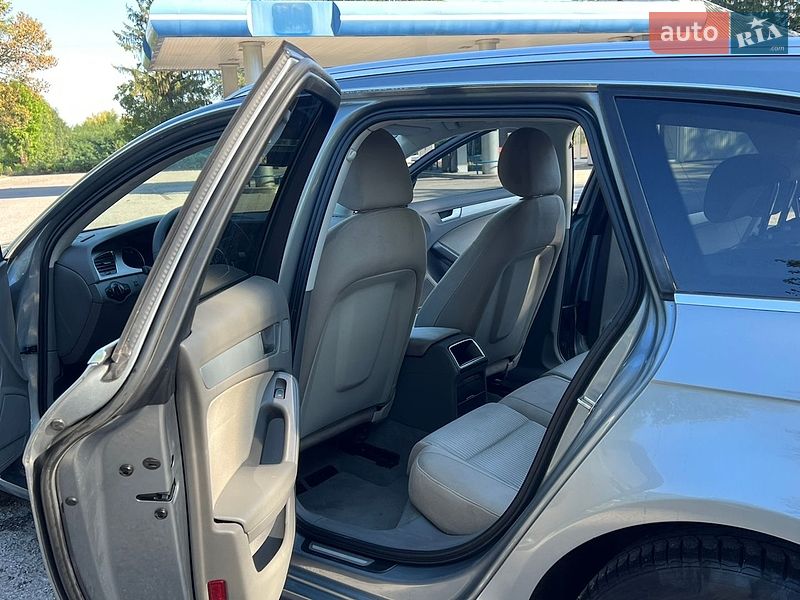 Универсал Audi A4 2009 в Кицмани