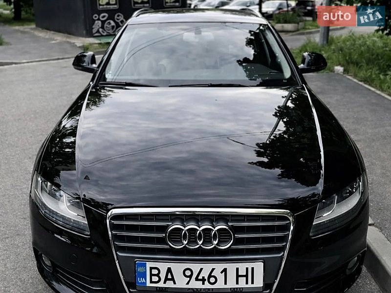 Седан Audi A4 2008 в Гайвороне
