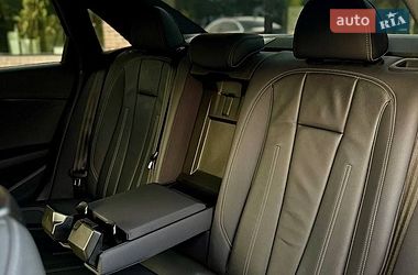 Седан Audi A4 2020 в Львове