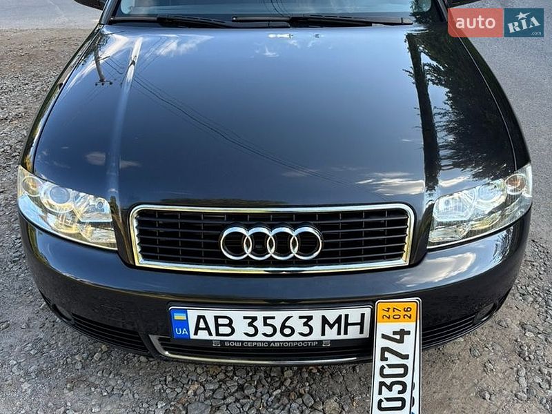 Седан Audi A4 2004 в Виннице
