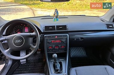 Седан Audi A4 2004 в Виннице