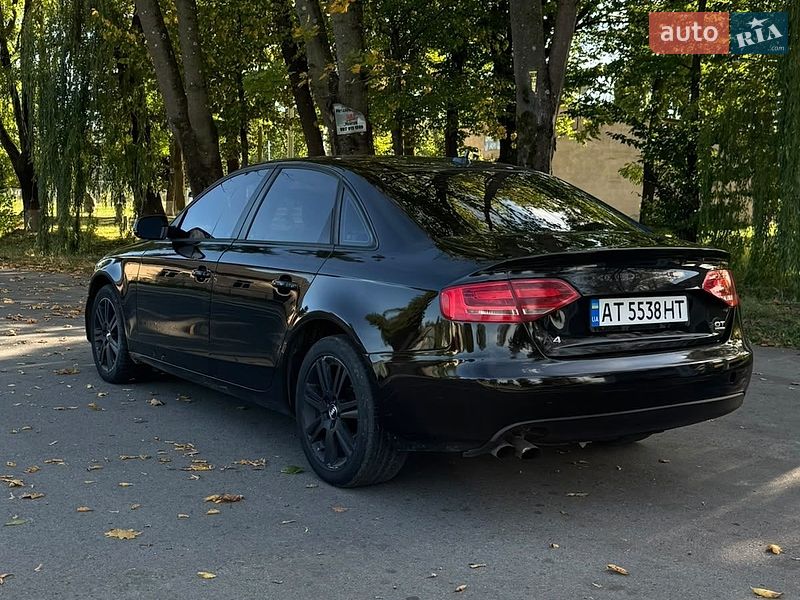 Седан Audi A4 2010 в Турці