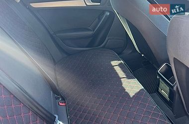 Седан Audi A4 2011 в Львові