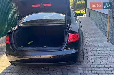 Седан Audi A4 2011 в Львові