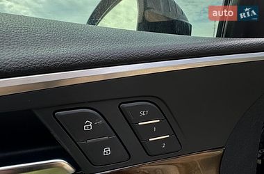 Седан Audi A4 2016 в Львове