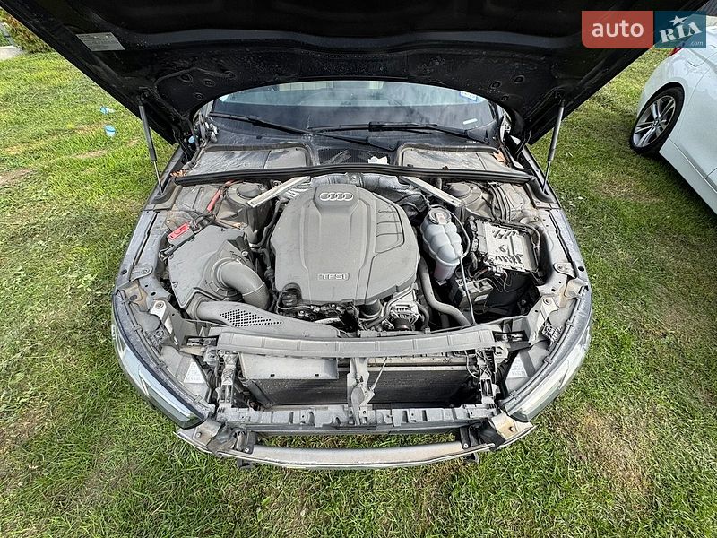 Седан Audi A4 2016 в Львове