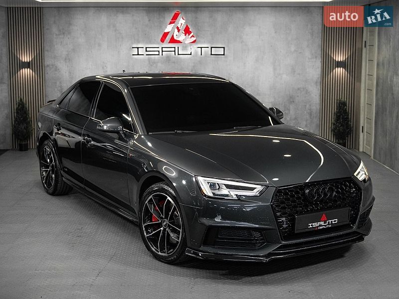 Audi A4 2015