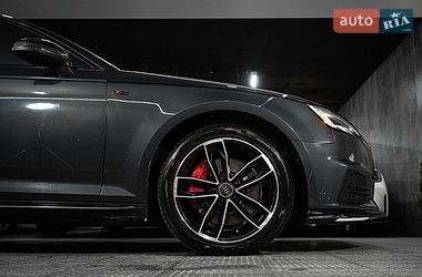 Седан Audi A4 2015 в Одессе