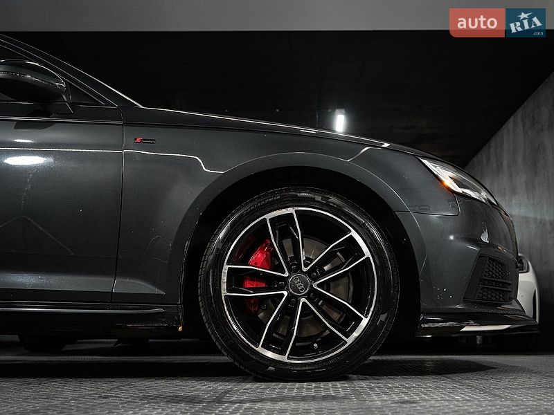 Седан Audi A4 2015 в Одессе