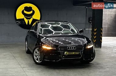 Седан Audi A4 2011 в Черновцах