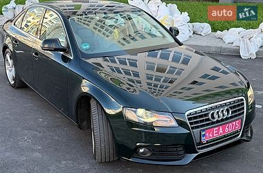 Седан Audi A4 2009 в Вінниці