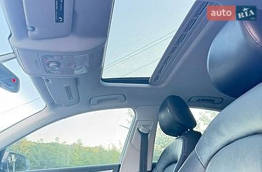 Седан Audi A4 2010 в Обухове
