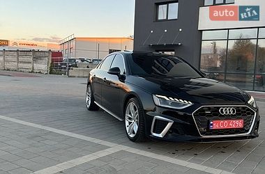 Седан Audi A4 2023 в Ивано-Франковске
